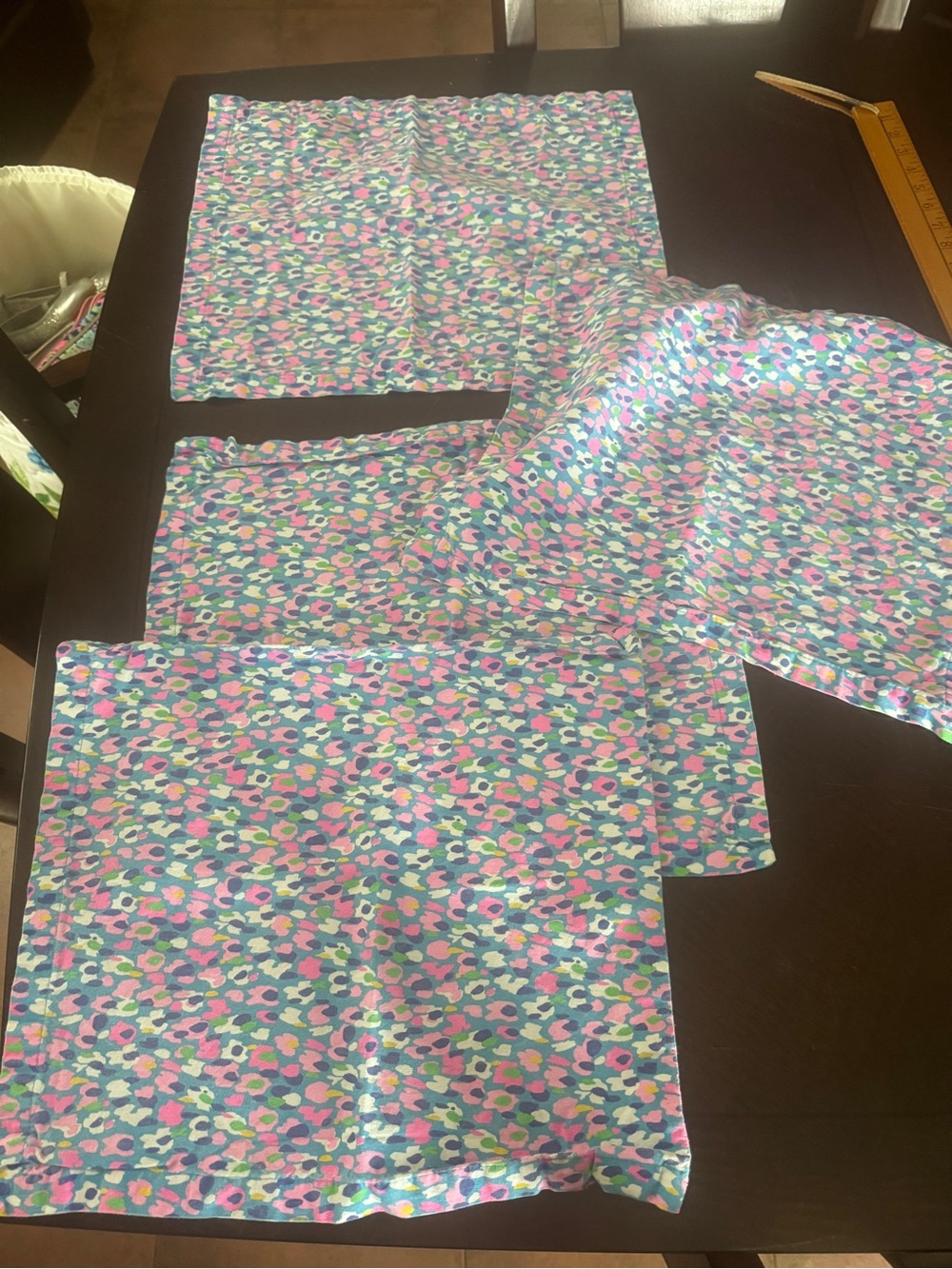 Lilly Pulitzer is Multicolor Pastel Leopard-Spot Four Placemats